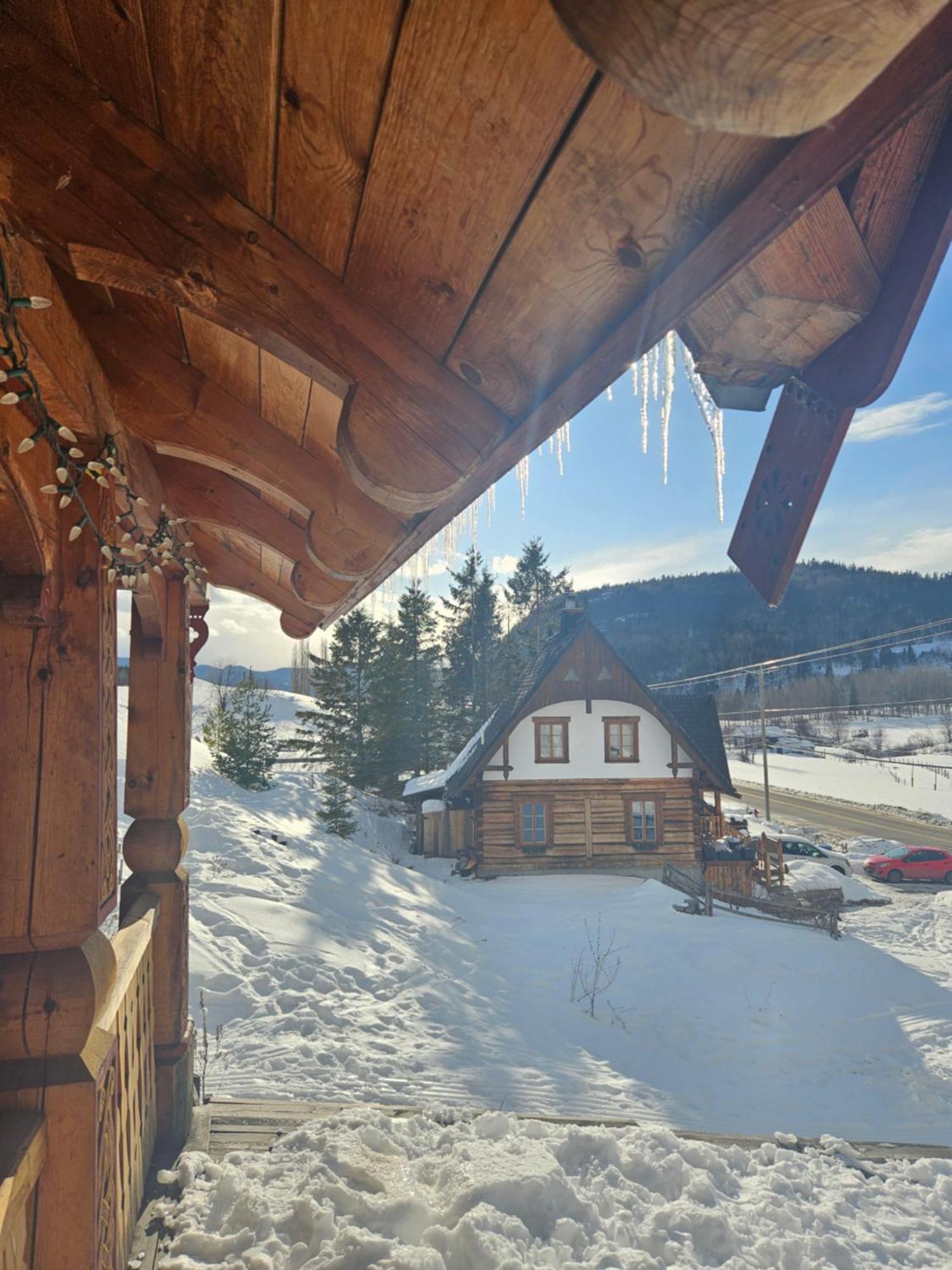Bed and Breakfast Le Repaire Viking à Sainte-Rose-du-Nord Extérieur photo